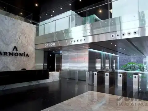 Oficina en Alquiler al Este