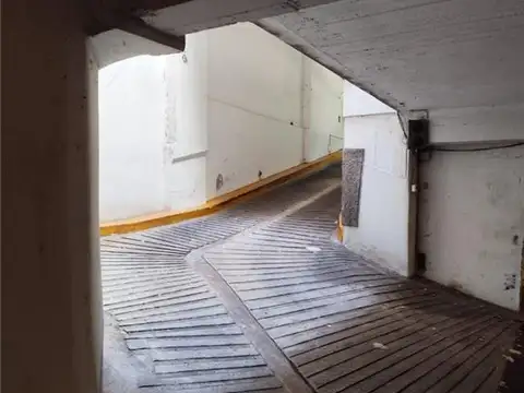 Cochera en Venta para coche grande