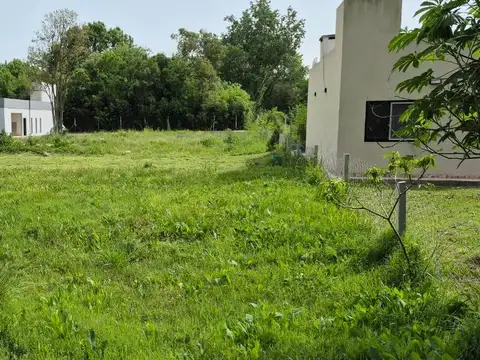 Terreno en Venta 20  mts Frente