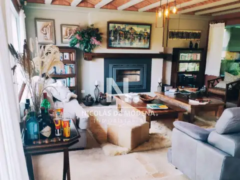 Casa en Venta de 5 dormitorios