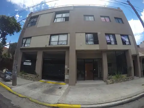 DEPARTAMENTO EN VILLA SARMIENTO. ALQUILER