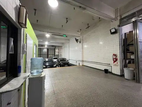 depósito y oficinas en dos plantas - APTO CREDITO-Avellaneda