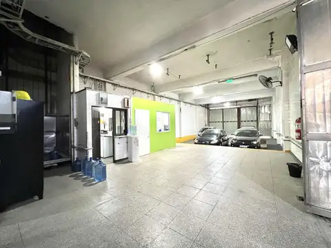 depósito y oficinas en dos plantas - APTO CREDITO-Avellaneda