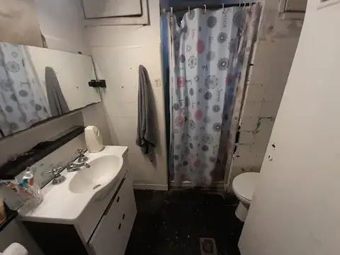 Casa en Venta en Garin, USD 80.000