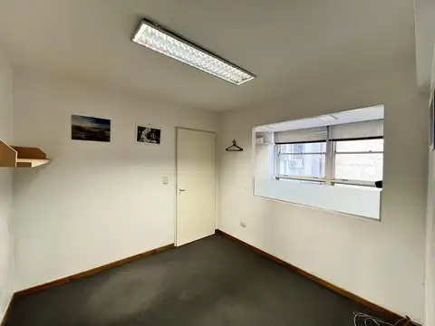 Oficina 2 ambientes con 1 baño