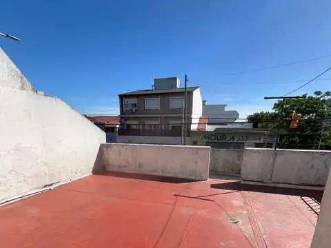 Depto Tipo Casa 2 ambientes con 1 baño