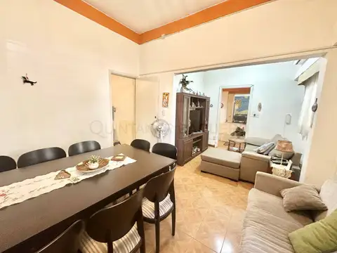 Venta de hermosa casa en Flores