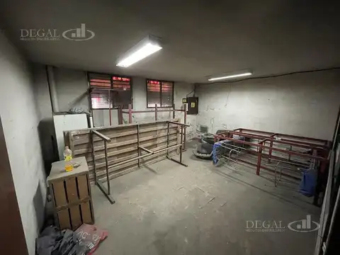 Galpon en Alquiler 38  mts Fondo