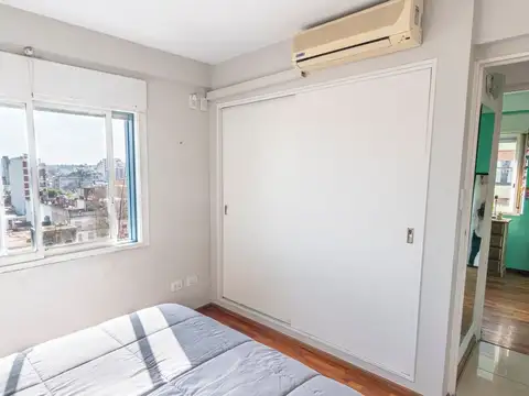 VENTA FLORESTA DEPTO 4 AMBIENTES FLORESTA BALCON