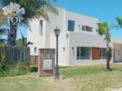 Casa Venta San Matías Escobar 400