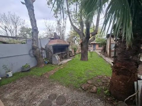 Venta de casa en Don Torcuato, TIGRE 2 dormitorios - 3 ambientes gran lote