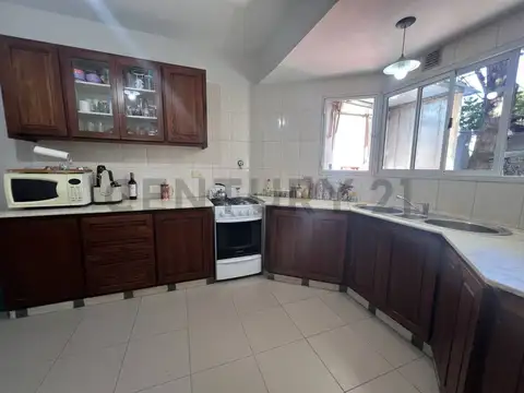 Melendez 500, Piso 0