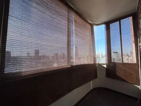 4 AMB FTE C/BALCON Y COCHERA