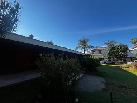 Casa en Venta al Oeste