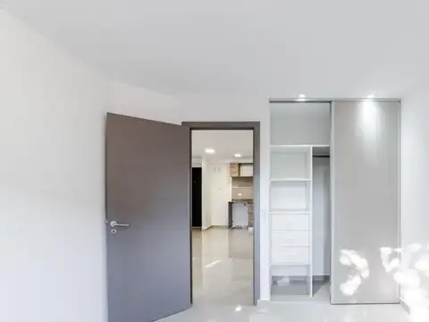 EN VENTA  EXELENTE DEPARTAMENTO A ESTRENAR.