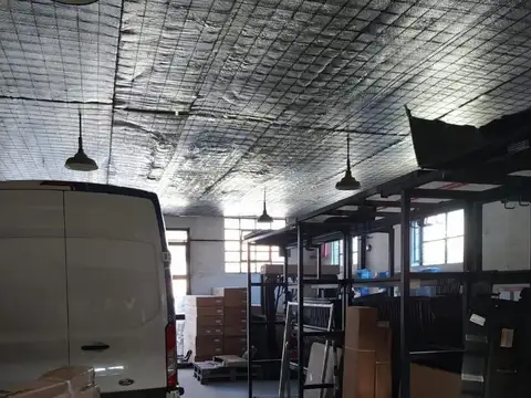 Galpon en Venta en Pompeya, USD 520.000