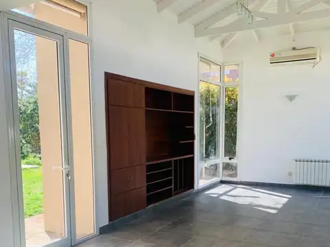 BARRIO SAN MARINO - FUNES HILLS