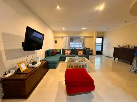 Casa en Venta en Saavedra, USD 345.000