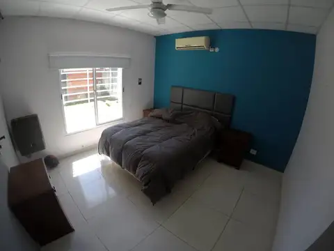 Quinta en Venta con 2 cocheras