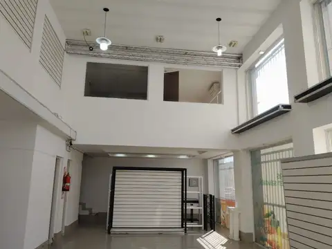 Local en Alquiler 8 años