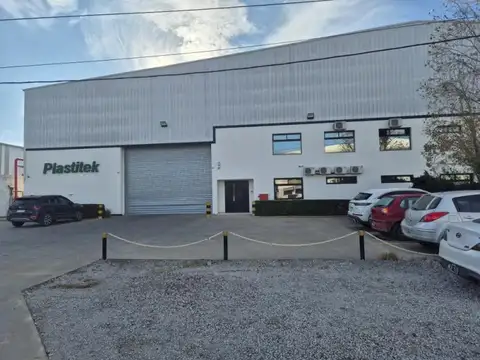 Galpon en Alquiler 52  mts Fondo