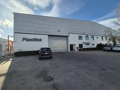 Galpon en Alquiler 29  mts Frente