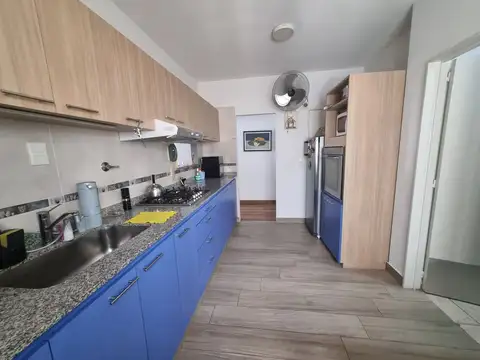 Departamento en Venta en Villa del Parque, USD 240.000