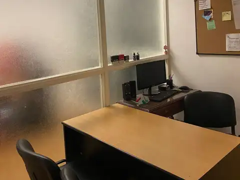 Viamonte 1500 3º Tribunales Ofic 4despach fte u$49000