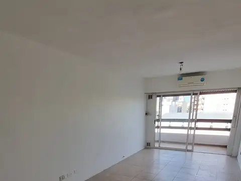 Departamento en Alquiler en Villa del Parque, $ 1.100.000