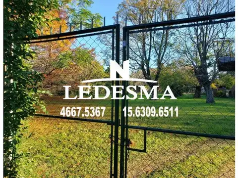 AA. ALBERT EINSTEIN 2700 , Piso 0