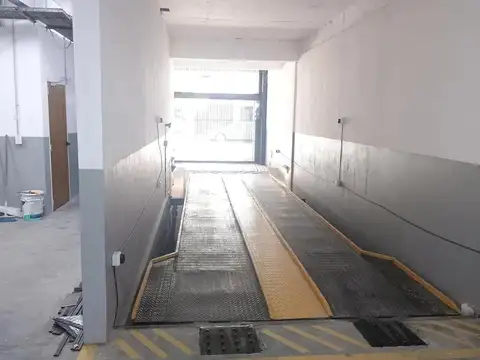 Cochera en venta - 15Mts2 - San Cristóbal