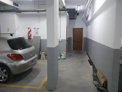 Catamarca e/ Humberto 1 y Carlos Calvo