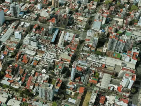 Catamarca e/ Humberto 1 y Carlos Calvo