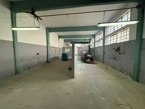 Galpon en Alquiler 26  mts Fondo