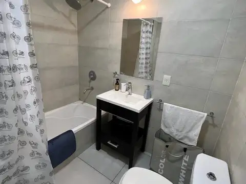 Departamento en Alquiler con 1 cocheras