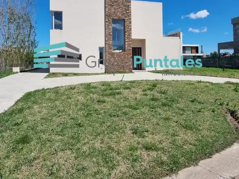 Casa en Venta de 5 dormitorios