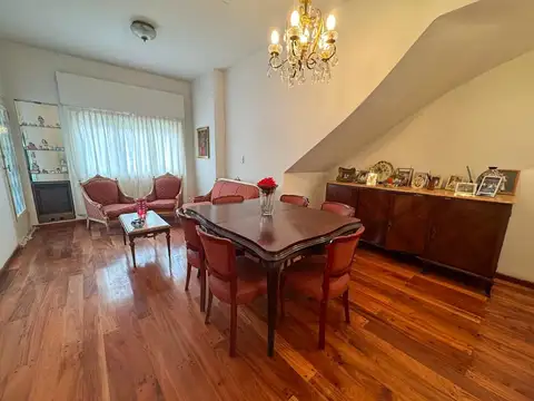 Depto Tipo Casa en Venta en Villa Santa Rita, USD 200.000