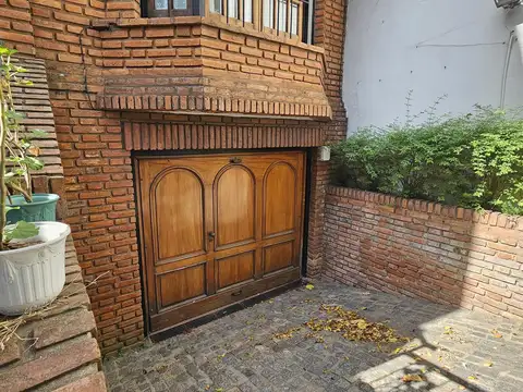 Venta Casa 6 ambientes Flores