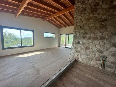 VENTA CASA LAS TAPIAS 2 DORM CATEGORIA CON 1 HA