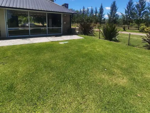 Casa en Venta con 4 cocheras