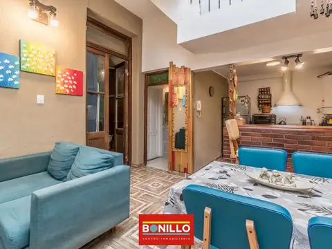 Depto Tipo Casa 4 ambientes con 2 baños