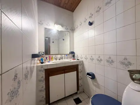 Dr. Prof. Pedro Chutro al 3200