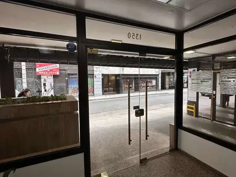 Oficina en Alquiler en Monserrat, $ 680.000