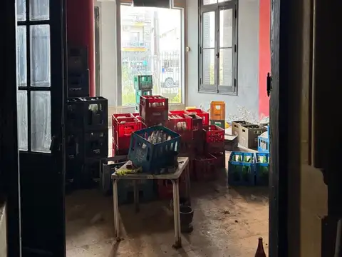 Casa 7 ambientes con 3 baños