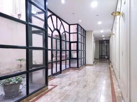 Oficina APTO VIVIENDA" Edificio Histórico.