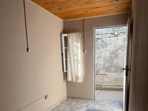 123 Nº785 E/ 47 Y 48 - DEPTO A