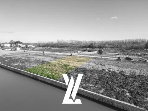 Av. De Todos los Santos  al 4300