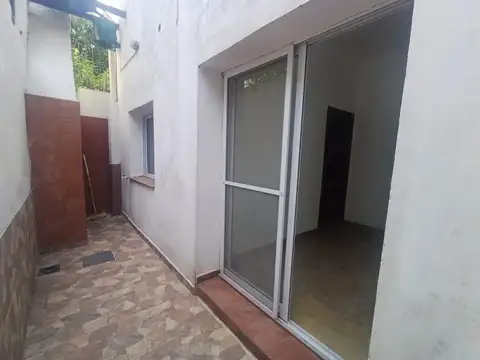 PH 2 AMB AMPLIOS, SIN EXPENSAS CON PARRILLA