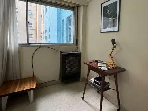 VENTA DEPARTAMENTO 2 AMBIENTES AL CONTRAFRENTE - CENTRO