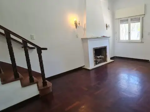 Casa en Venta en Villa Sarmiento, $ 1.600.000
